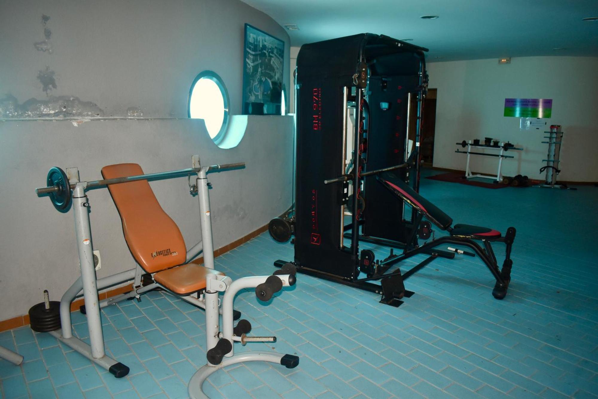 Apartamento Komodo House - Bright Beachfront Duplex With Parking, Pool & Gym